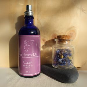 Cyan - Eau florale de Bleuet